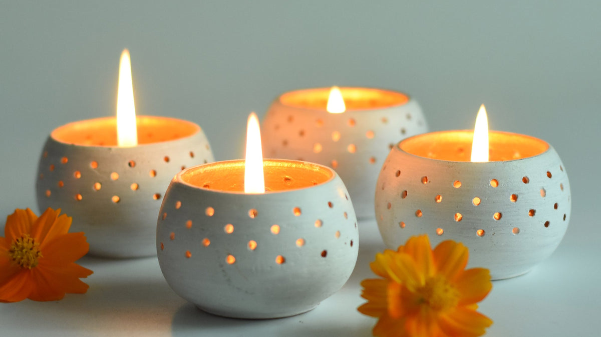 Diyas Explained: Clay Vs. Brass Vs. Recycled Wood: Which To Buy?