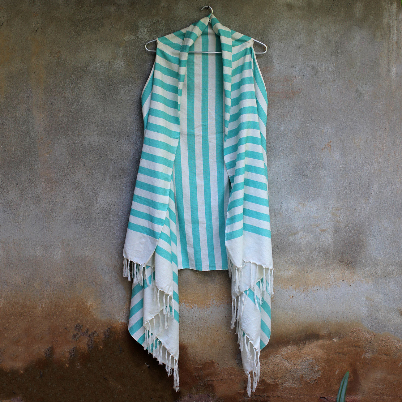 Tanur Coverup - Kara Weaves
- 2