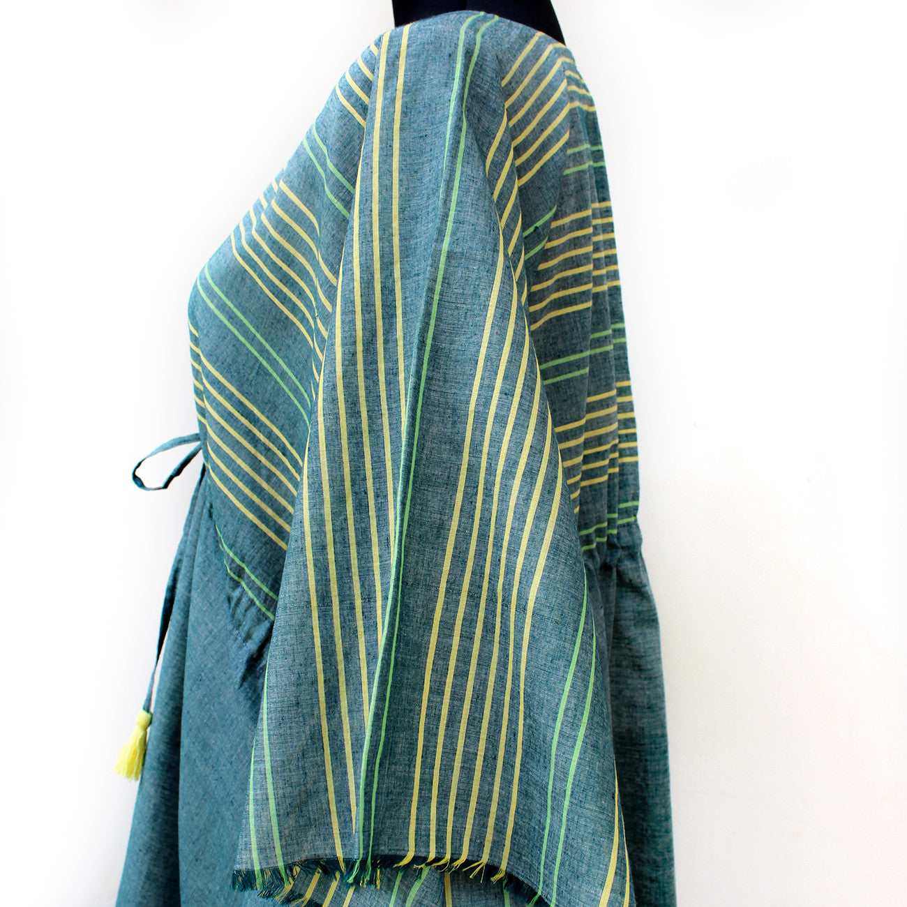 Poovar Kaftan - Kara Weaves
- 3