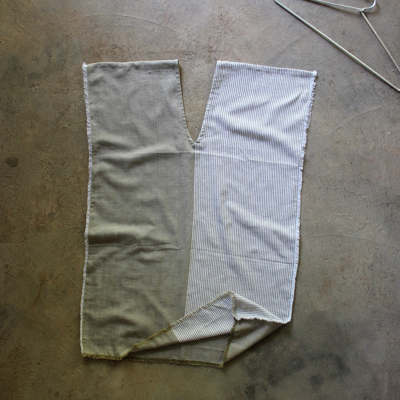 Athira Top - Kara Weaves
- 4