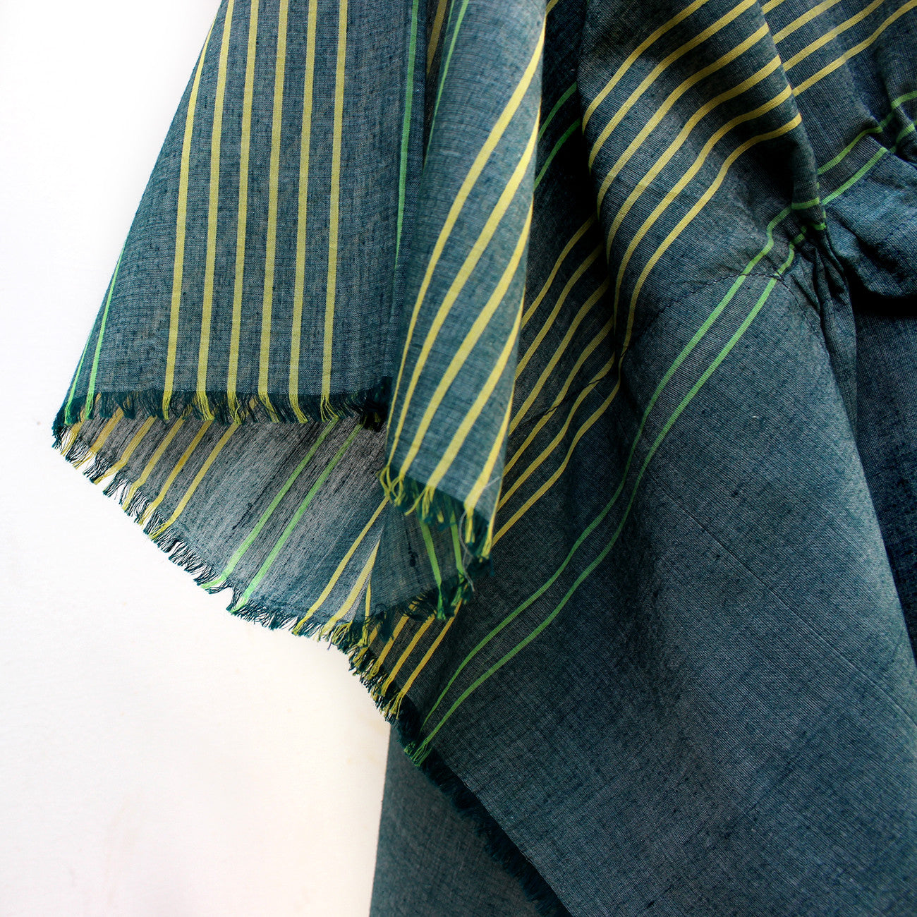 Poovar Kaftan - Kara Weaves
- 4