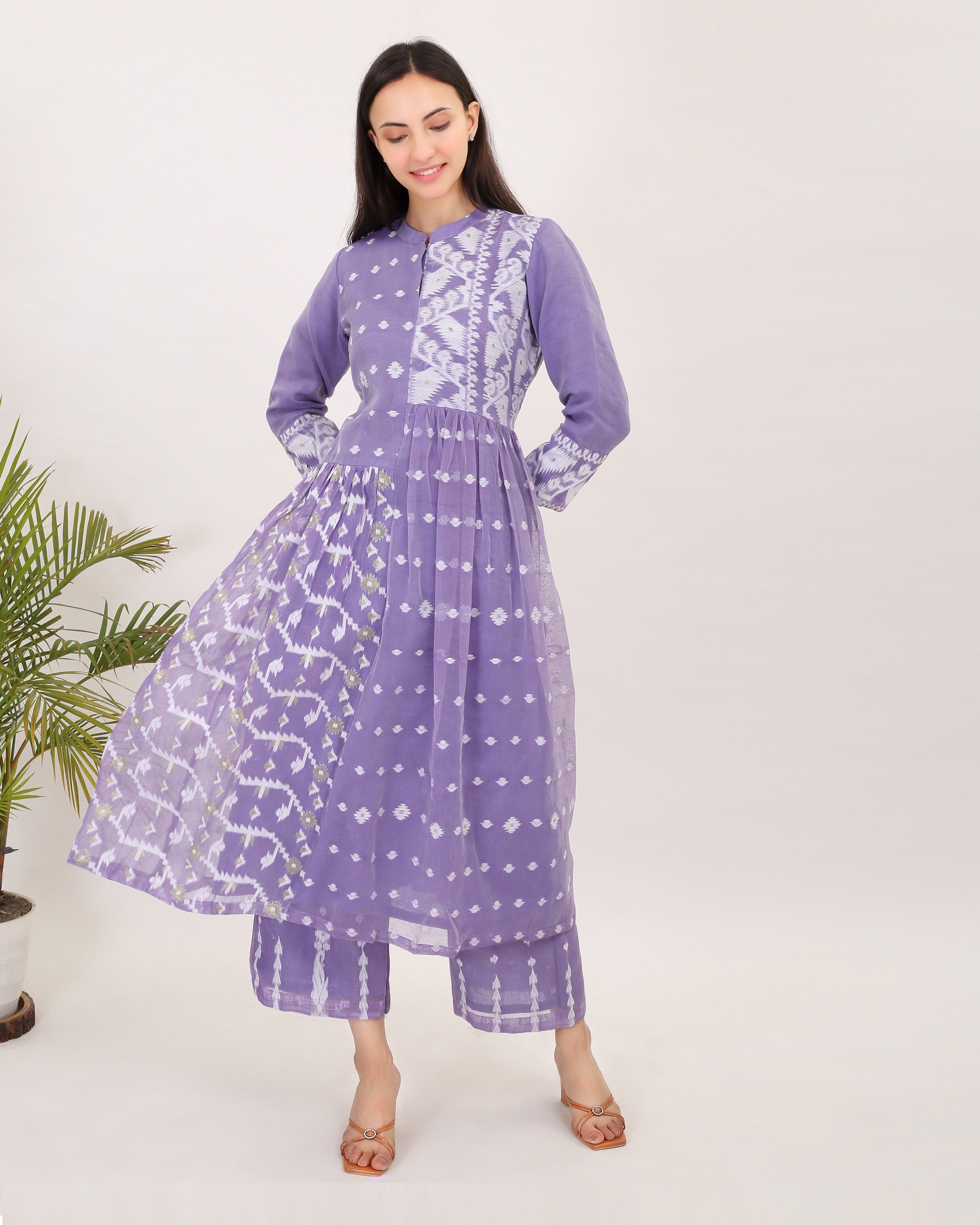 GIRL IN LILAC: Handwoven Jamdani women kurta set