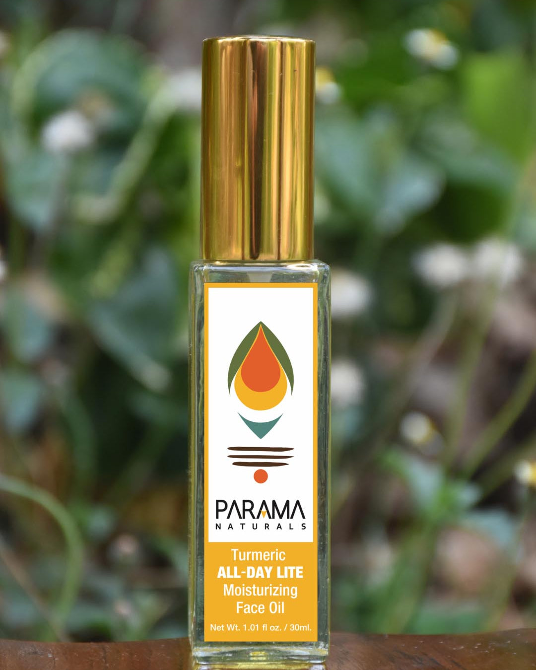 Turmeric, Turmeric Oil, Lite Oil, Face Oil, Face Serum, Skin Brightening, Coconut Oil, Makeup base oil,Moisturizer, Serum, Parama Naturals