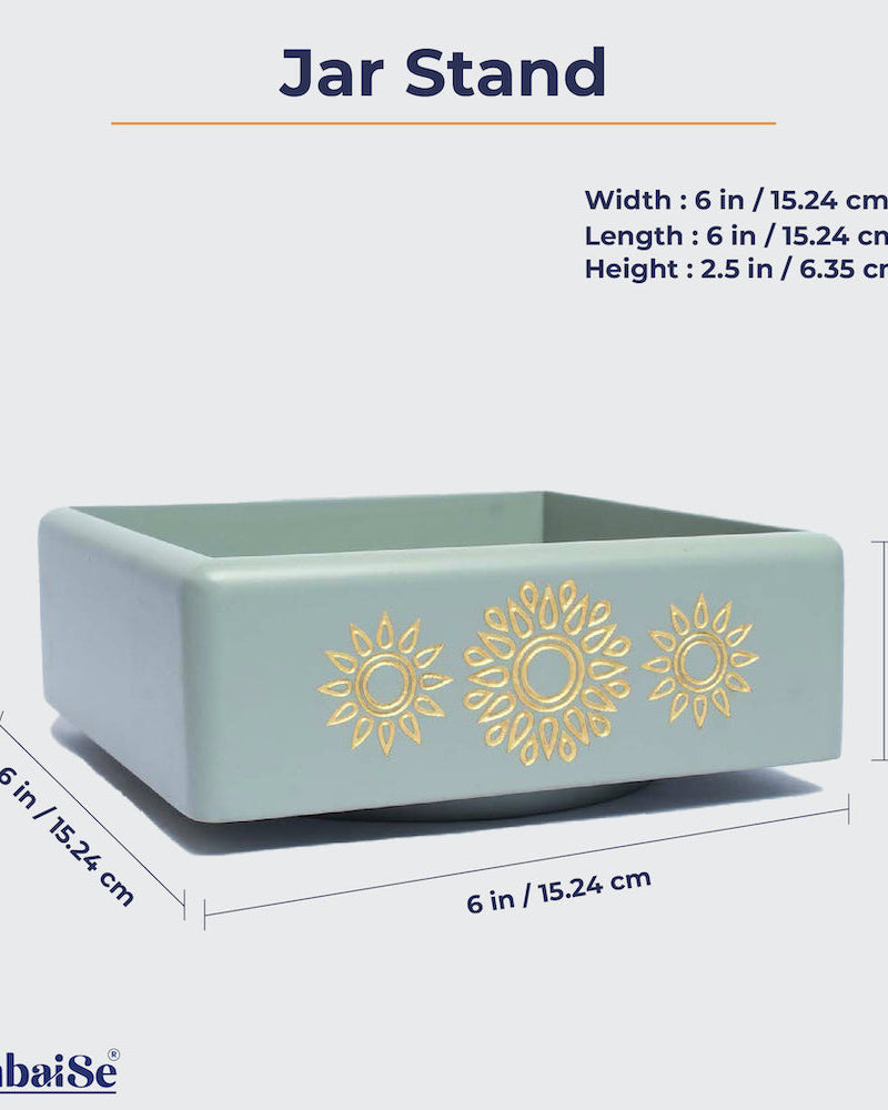 Introducing the Grey Revolving Jar Tray Organizer ‰ÛÒ a Premium Painted Wood creation designed for organized living. Revolutionize your organization with the 360-degree rotation feature, perfect for neatly arranging four jars.