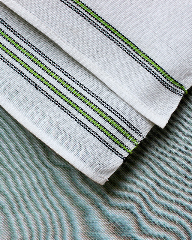 Leaf Table Napkin - Kara Weaves
- 1