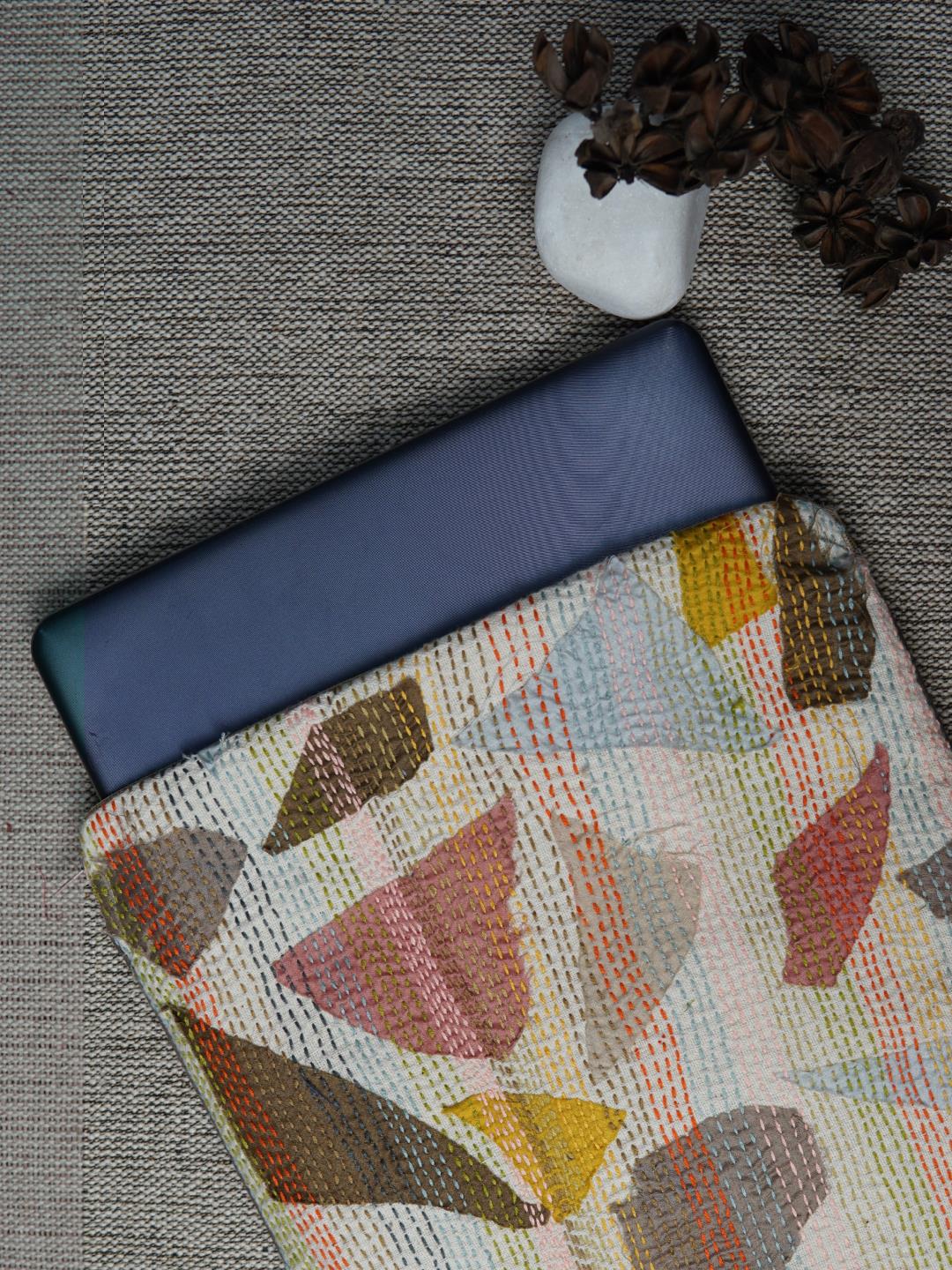 Bihart Hand woven cotton Sujani Laptop sleeve - Our Better Planet