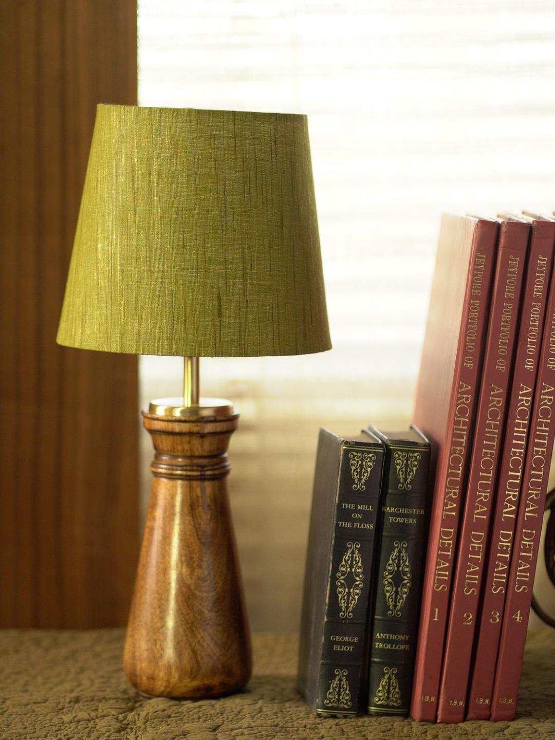 Courtyard Courtyard Qutub Green Table Light - Our Better Planet