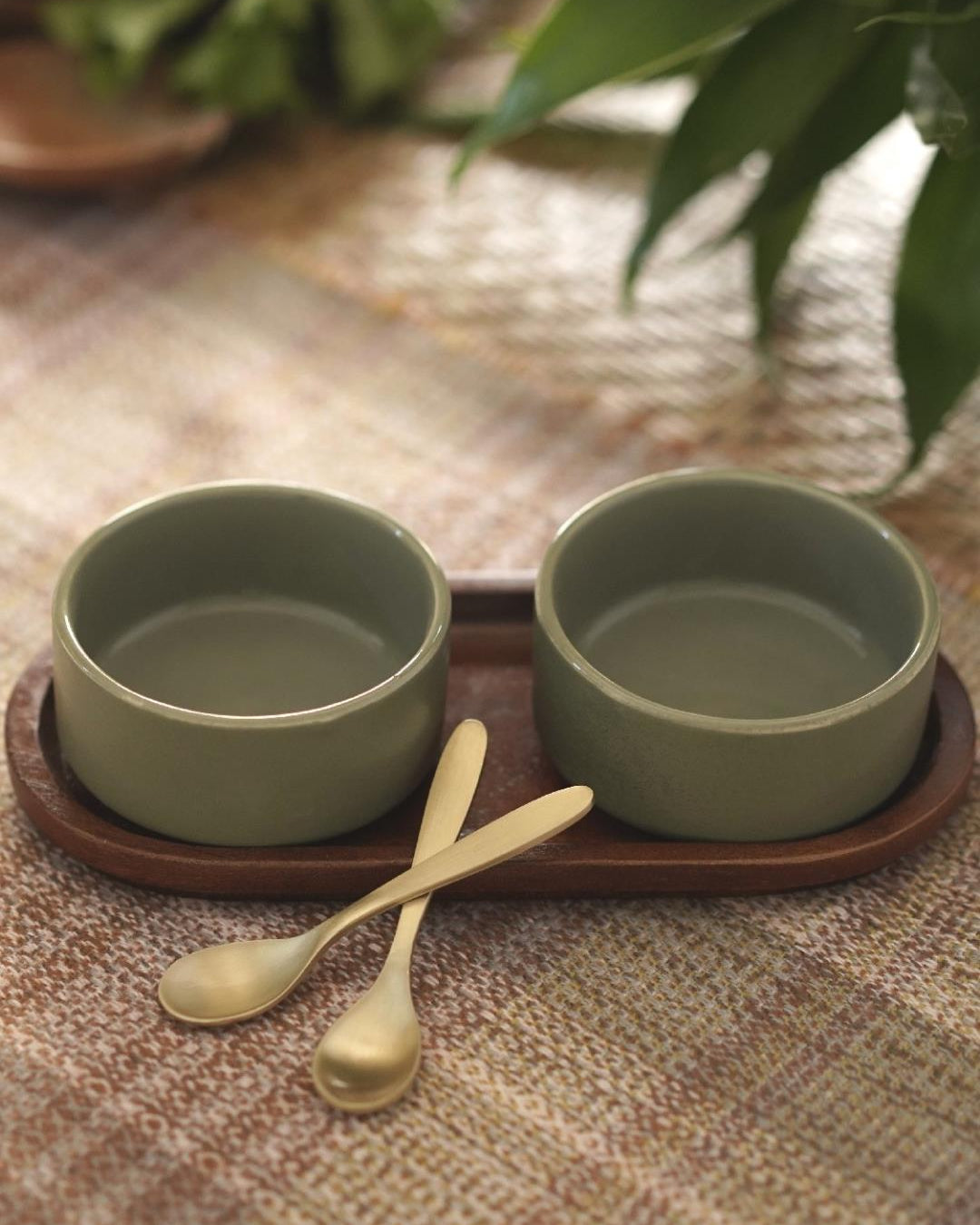 Courtyard Dogri Condiment Set With Spoons - Our Better Planet