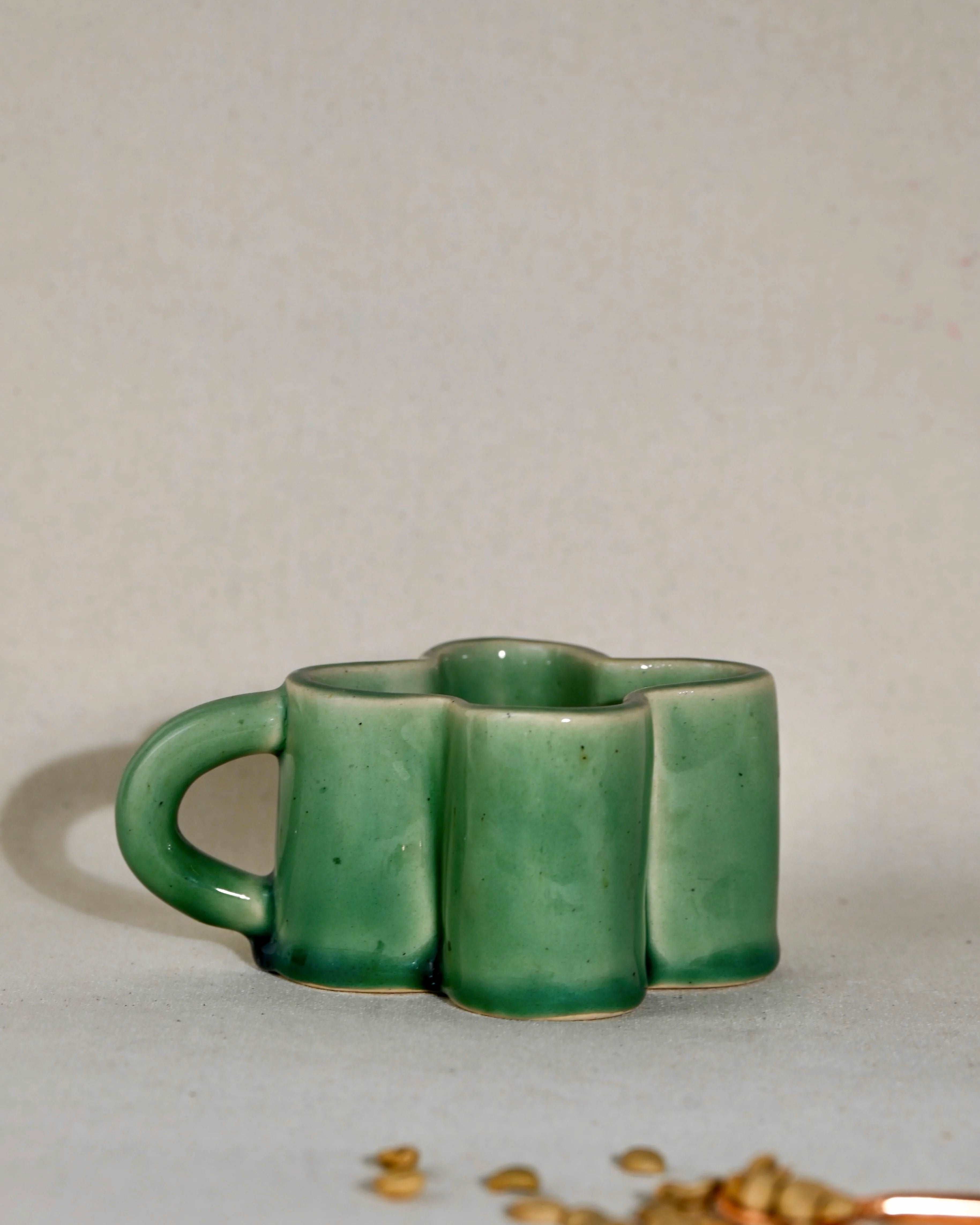 Daisy Shape Ceramic Cappuccino Mug- TOH - Our Better Planet