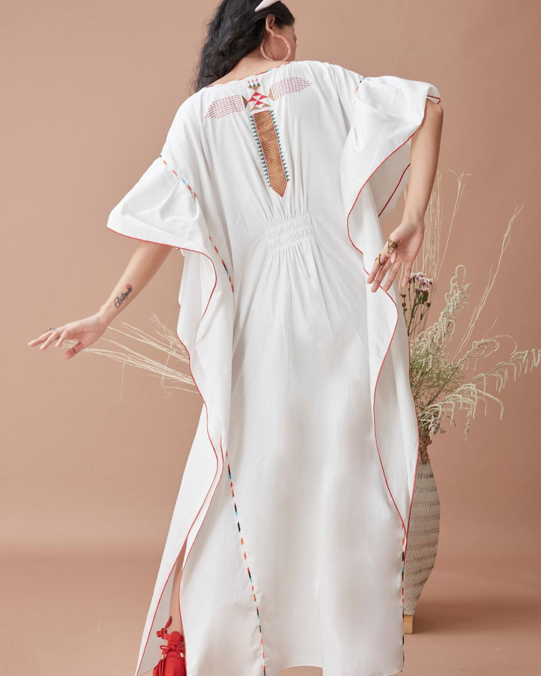 DAN BA TAVISH- Kaftan Witn Emboidery - Our Better Planet