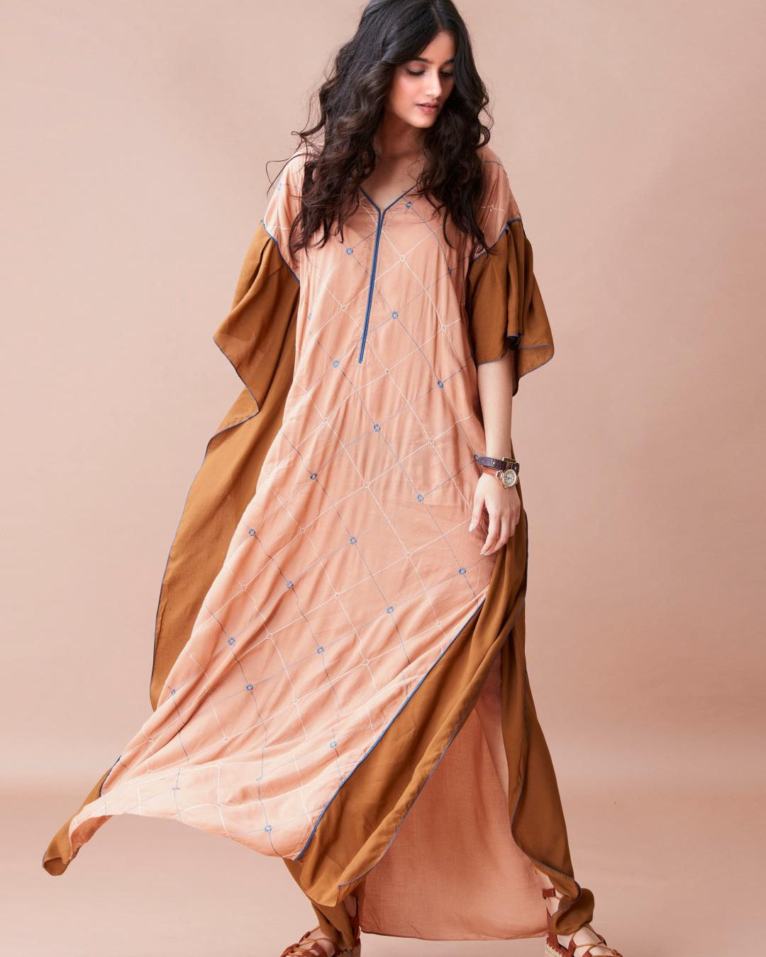 DAN BA TAVISH- Kaftan Witn Emboidery - Our Better Planet