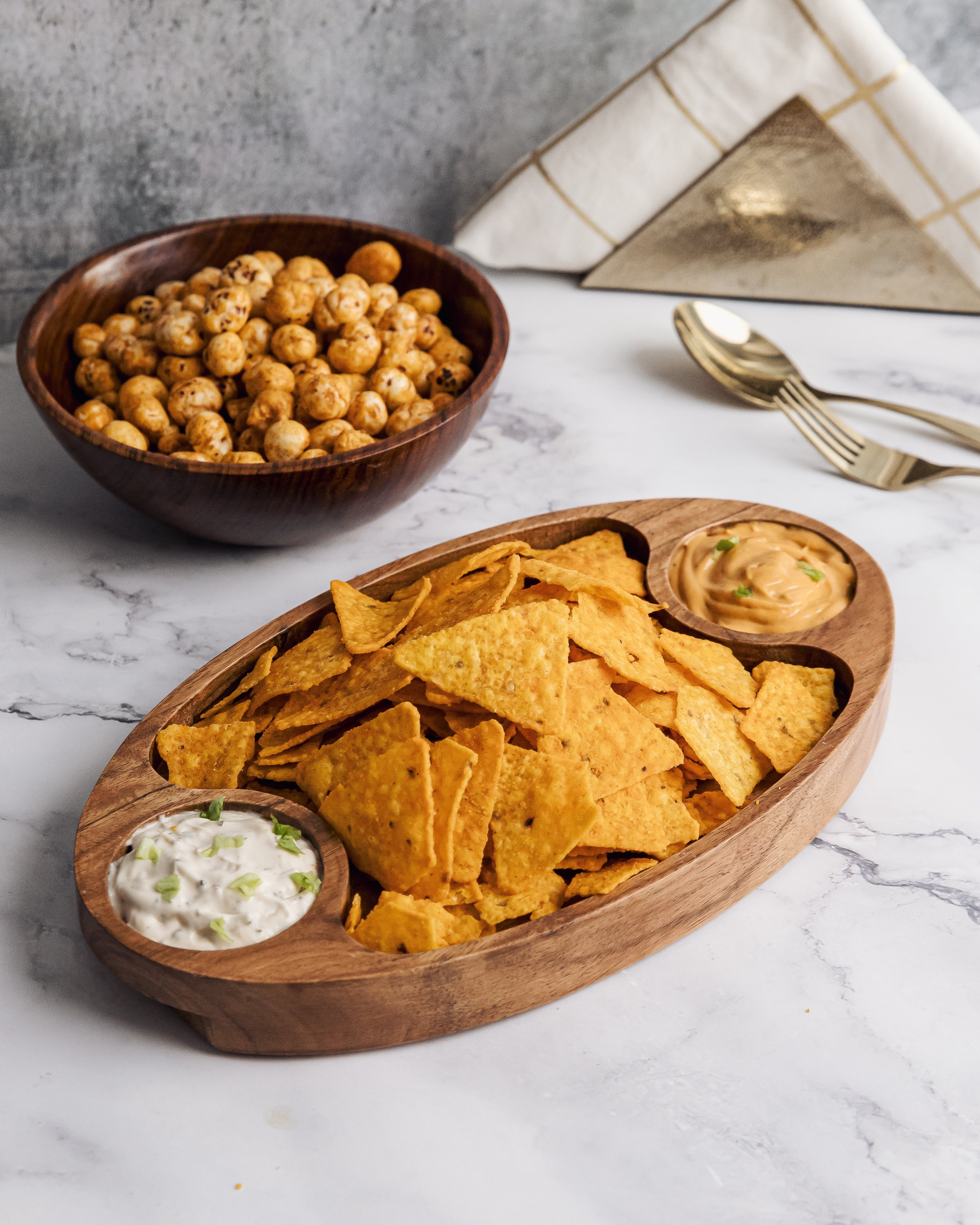 Domino Platter in Acacia Wood - Our Better Planet