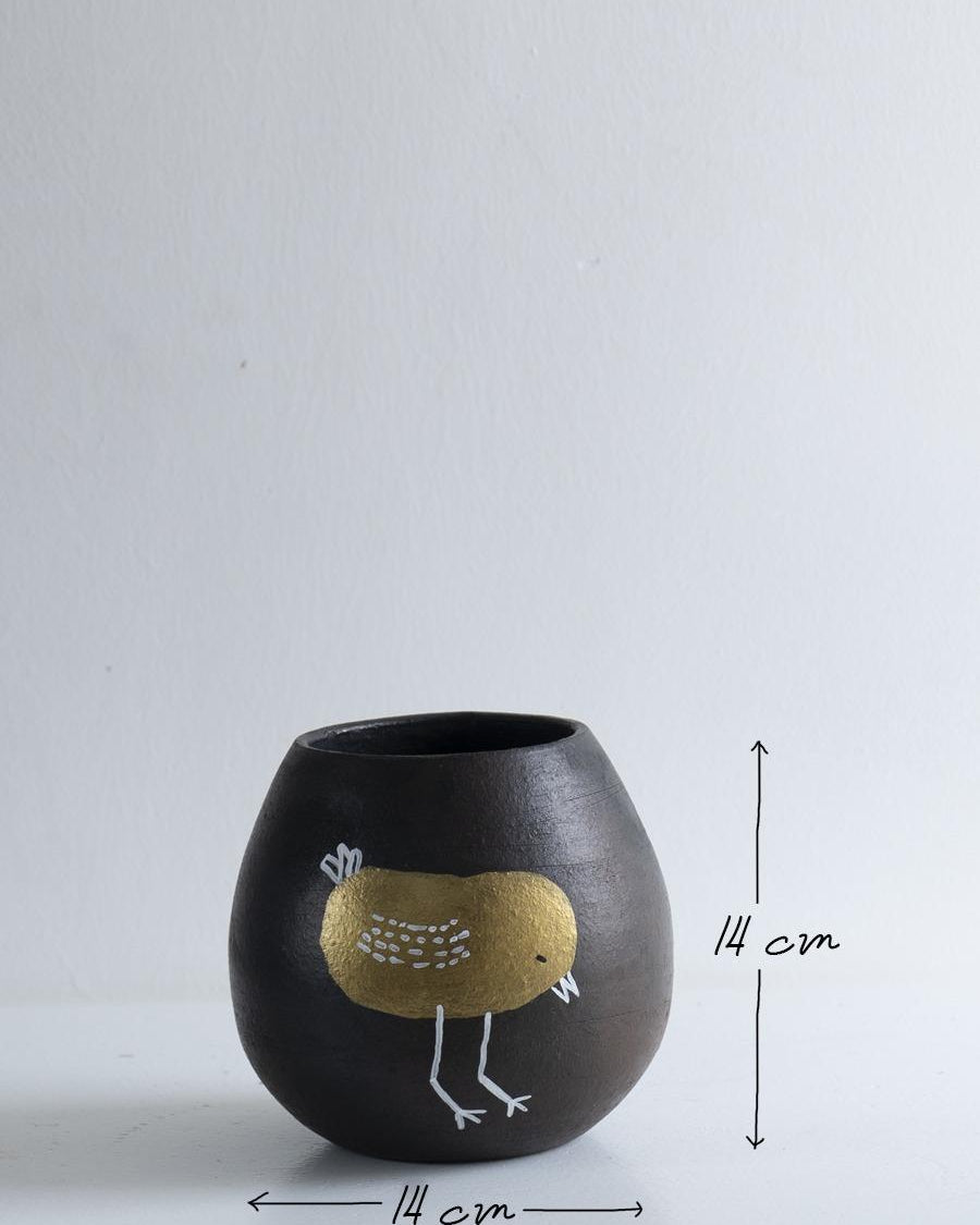 Earth Heart Li l Tsuki Terracotta Planter - Our Better Planet