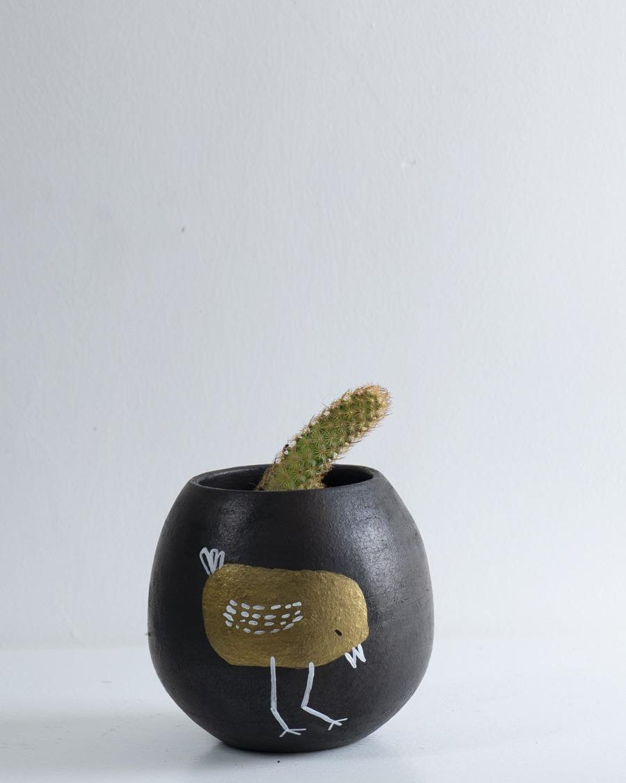 Earth Heart Li l Tsuki Terracotta Planter - Our Better Planet