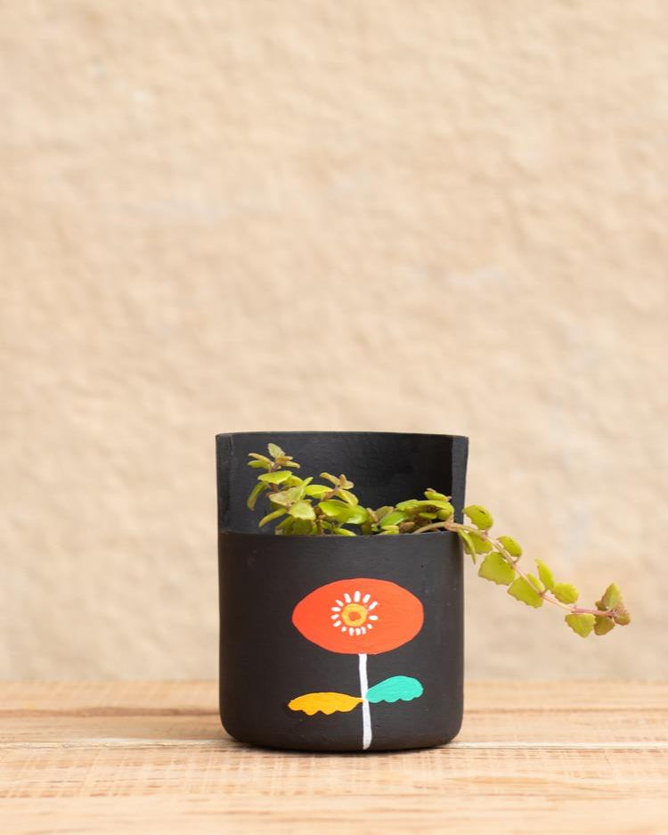 Earth Heart Sunny Sunflower Hand Made Hand Illustrated Terracotta Planter (M) - Our Better Planet