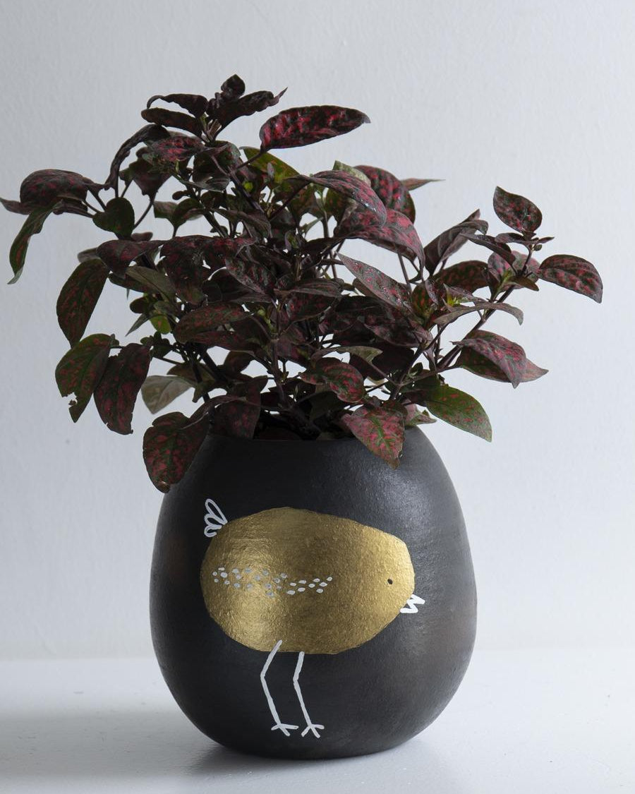 Earth Heart Tsuki Terracotta Planter - Our Better Planet