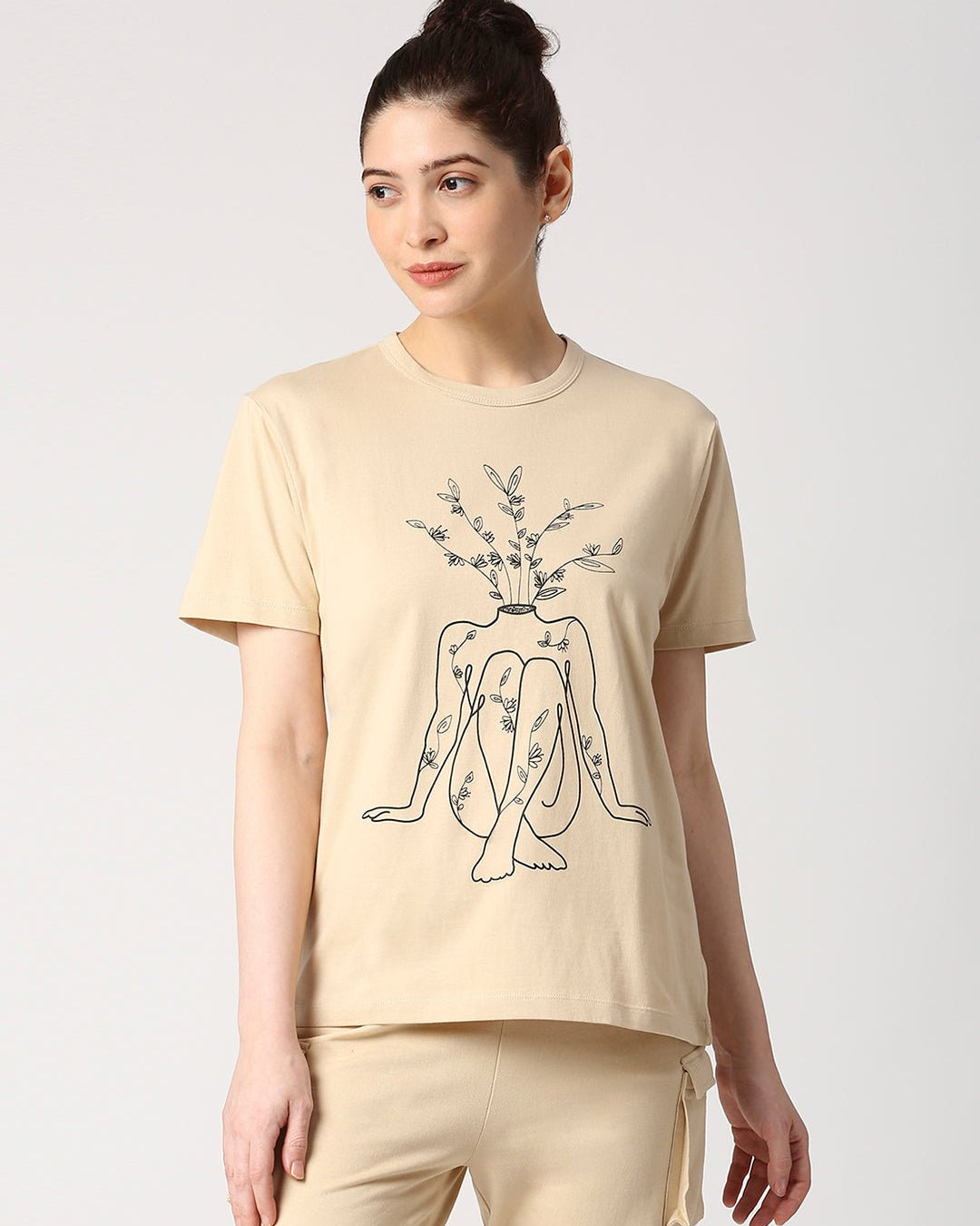 Effy Wavy gal in sand - Our Better Planet