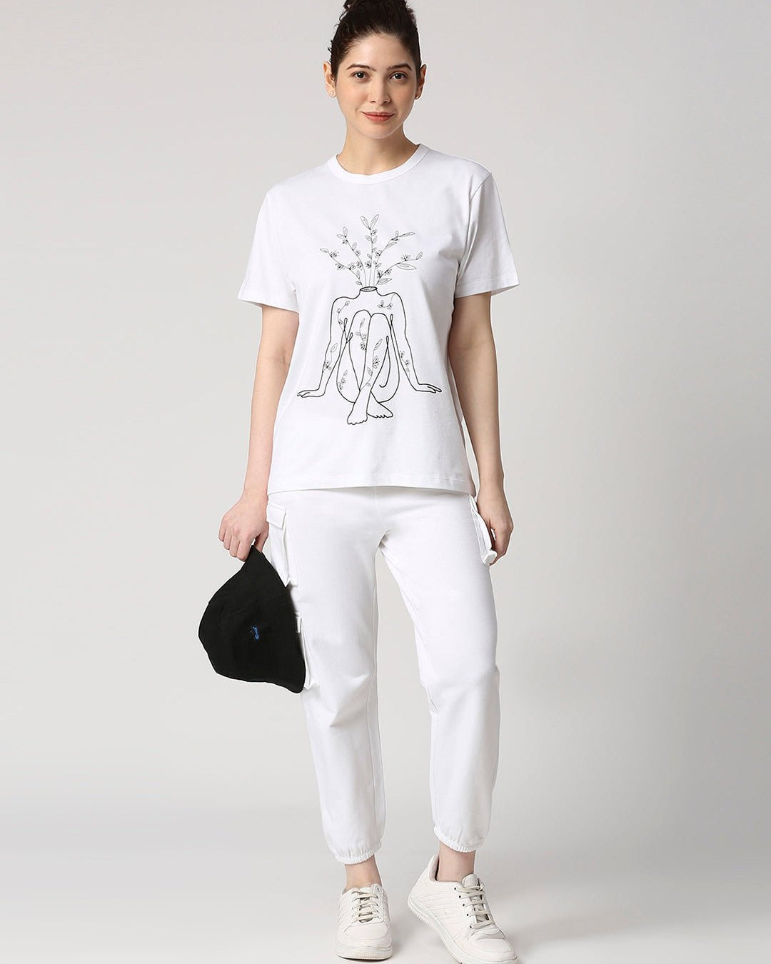 Effy Wavy gal in white - Our Better Planet