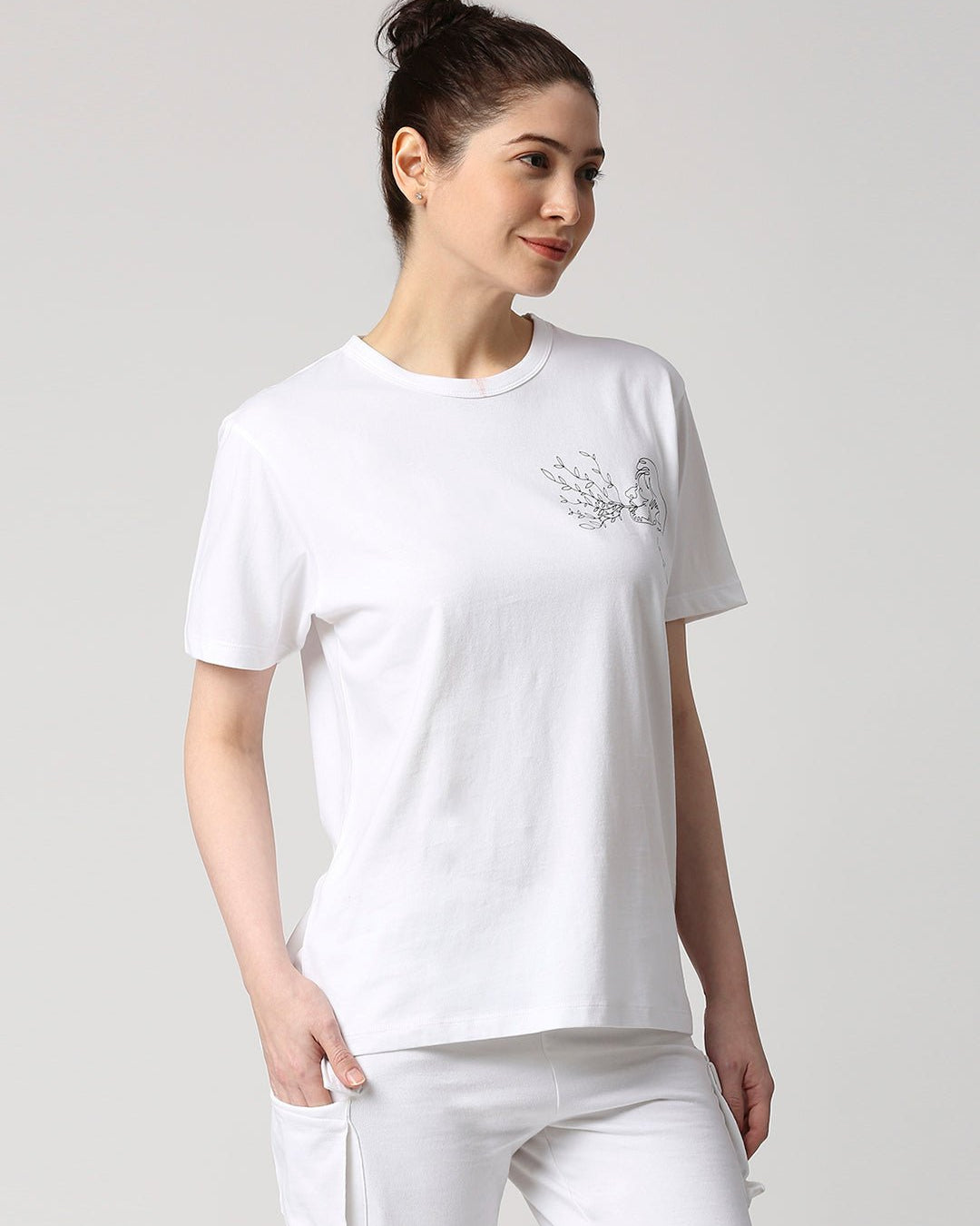 Effy Wavy guy in white - Our Better Planet