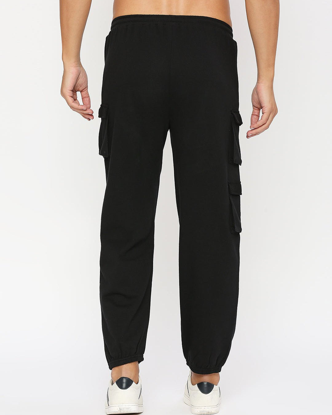 Effy x Shakya sweatpants black - Our Better Planet