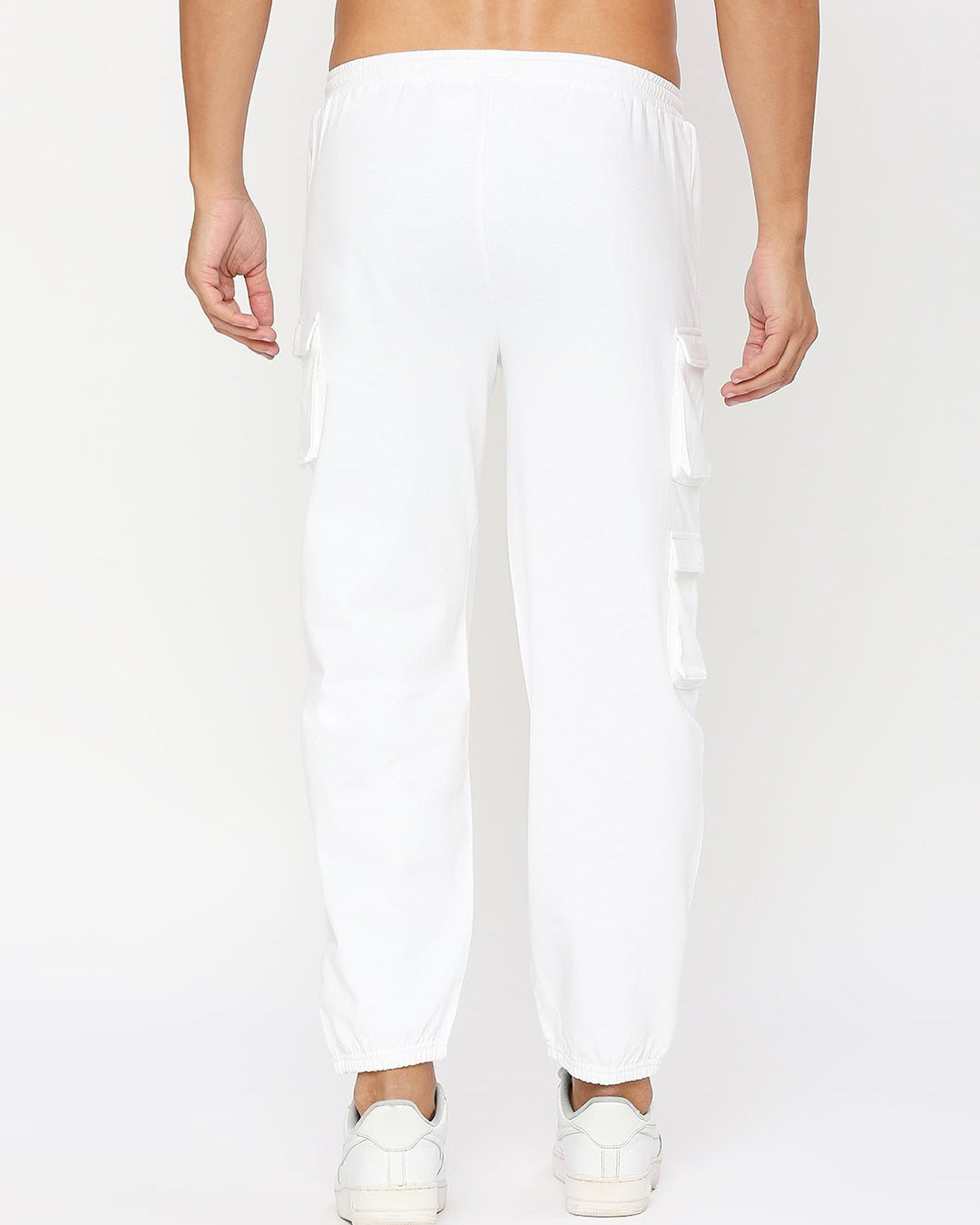 Effy x Shakya sweatpants white - Our Better Planet