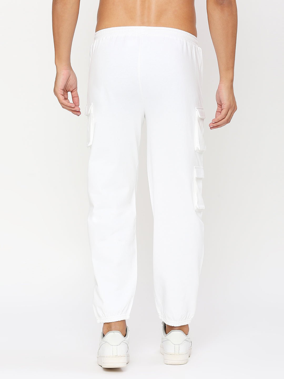 Effy x Shakya sweatpants white - Our Better Planet