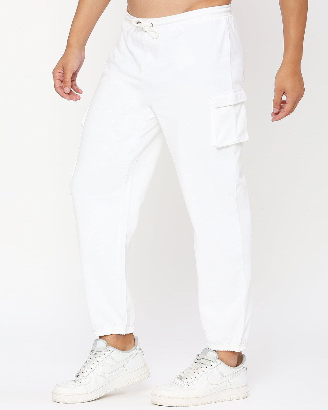 Effy x Shakya sweatpants white - Our Better Planet