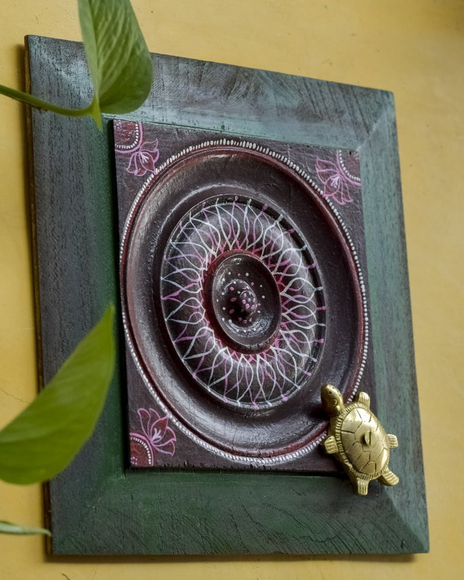 HANDPAINTED VINTAGE BRASS TORTOISE WALLART - Our Better Planet