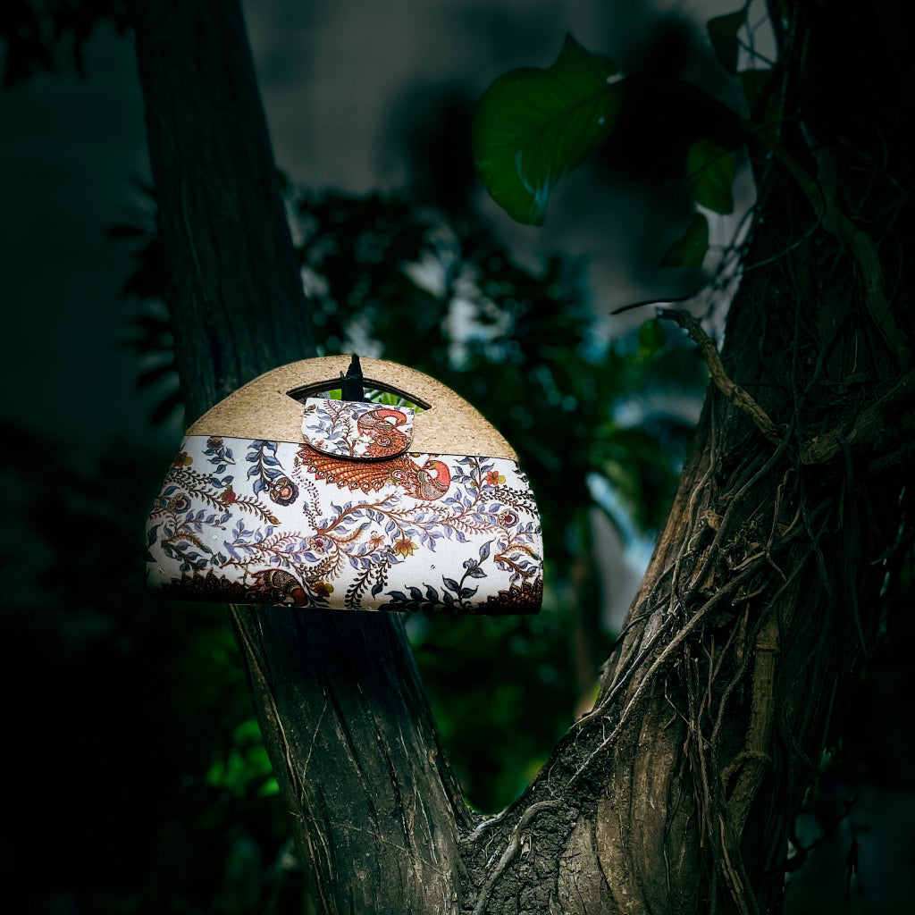 7 Tips for Choosing the Right Eco-Friendly HandBags for Your Needs: Practical Considerations and Features