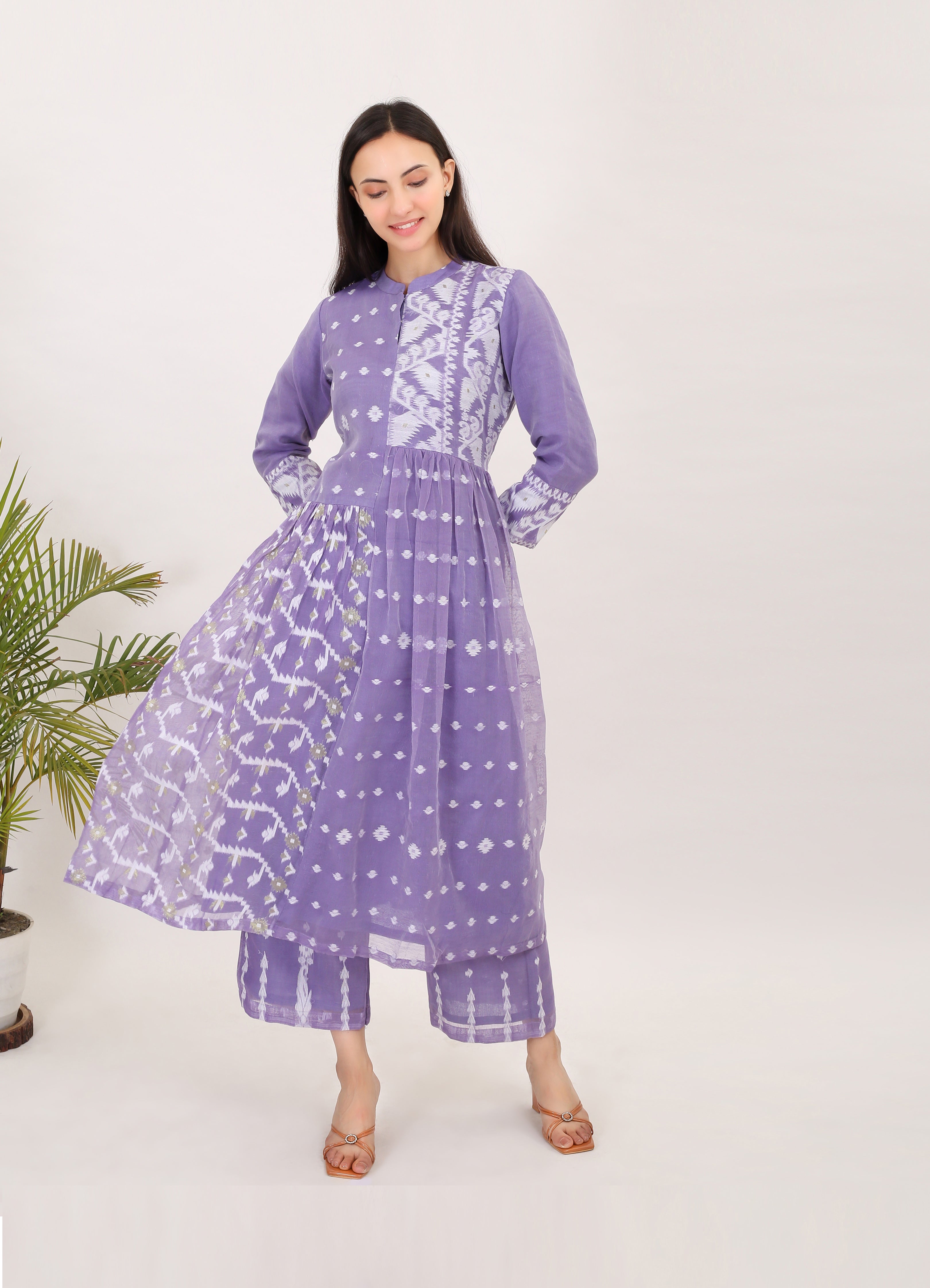 GIRL IN LILAC: Handwoven Jamdani women kurta set