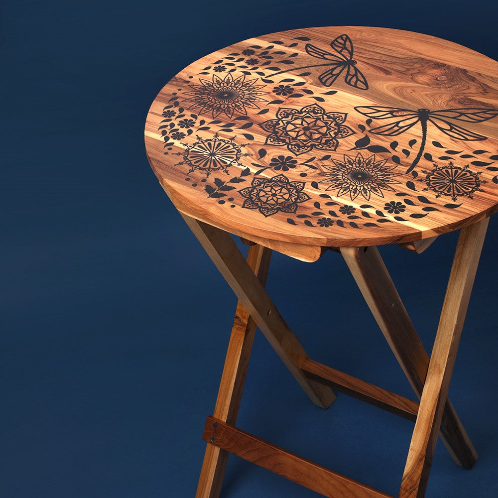 Transform any space with our versatile Dragonfly Mandala Round Folding Table ‰ÛÒ a stunning 100% Teak Wood creation, perfect as a coffee table, sofa side table, bed side table, or balcony centrepiece.