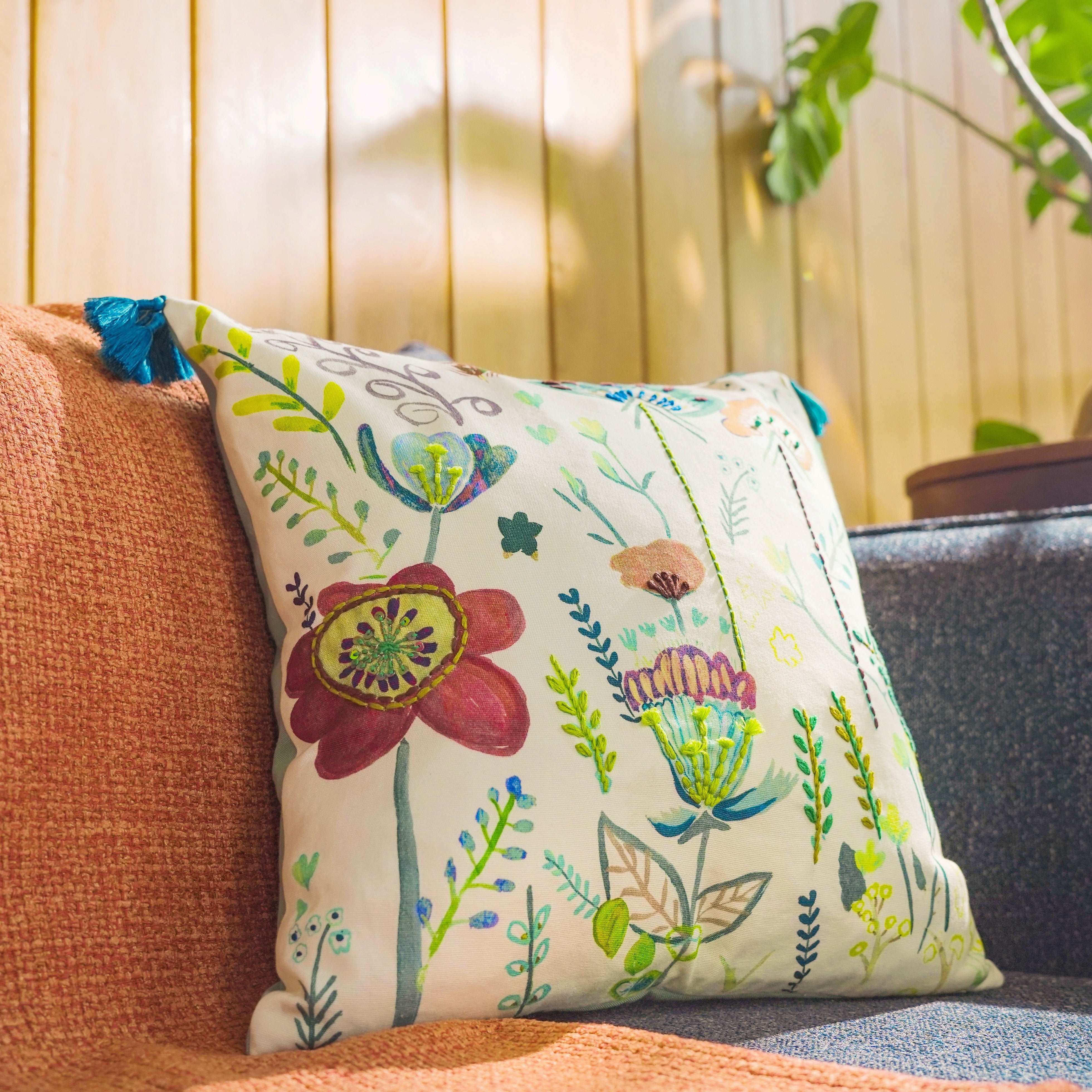 Gardenscape Cushion cover