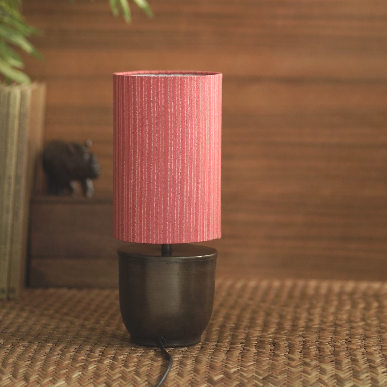 BANARAS PINK TABLE LIGHT - Our Better Planet