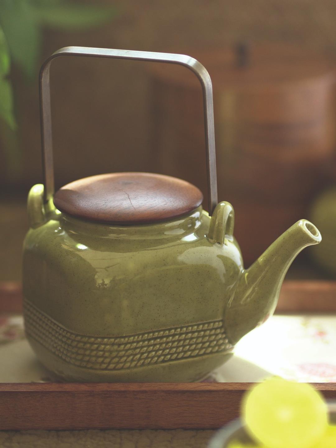 Courtyard Courtyard Amiya Tea Pot - Our Better Planet