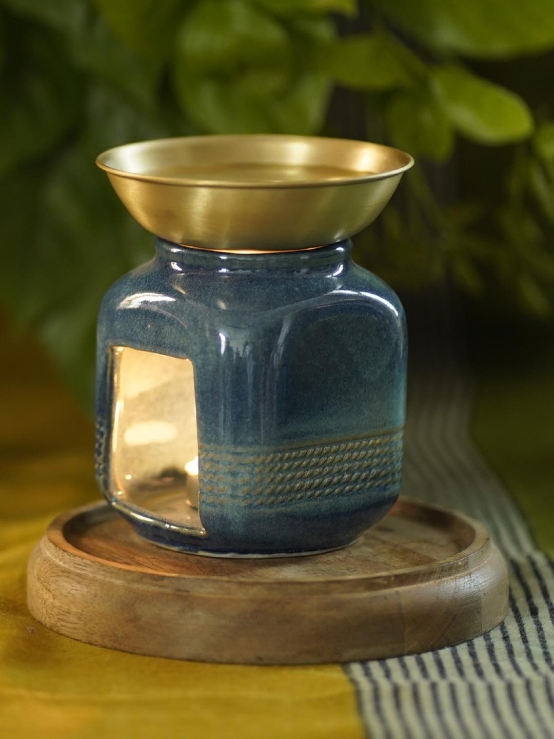 Courtyard Courtyard Nilgiri Oil Burner - Our Better Planet