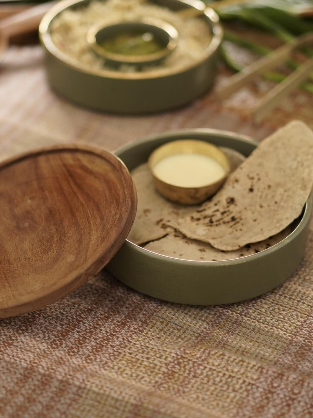 Courtyard Dogri Chapaati - Roti Casserole With Ghee Katori - Our Better Planet