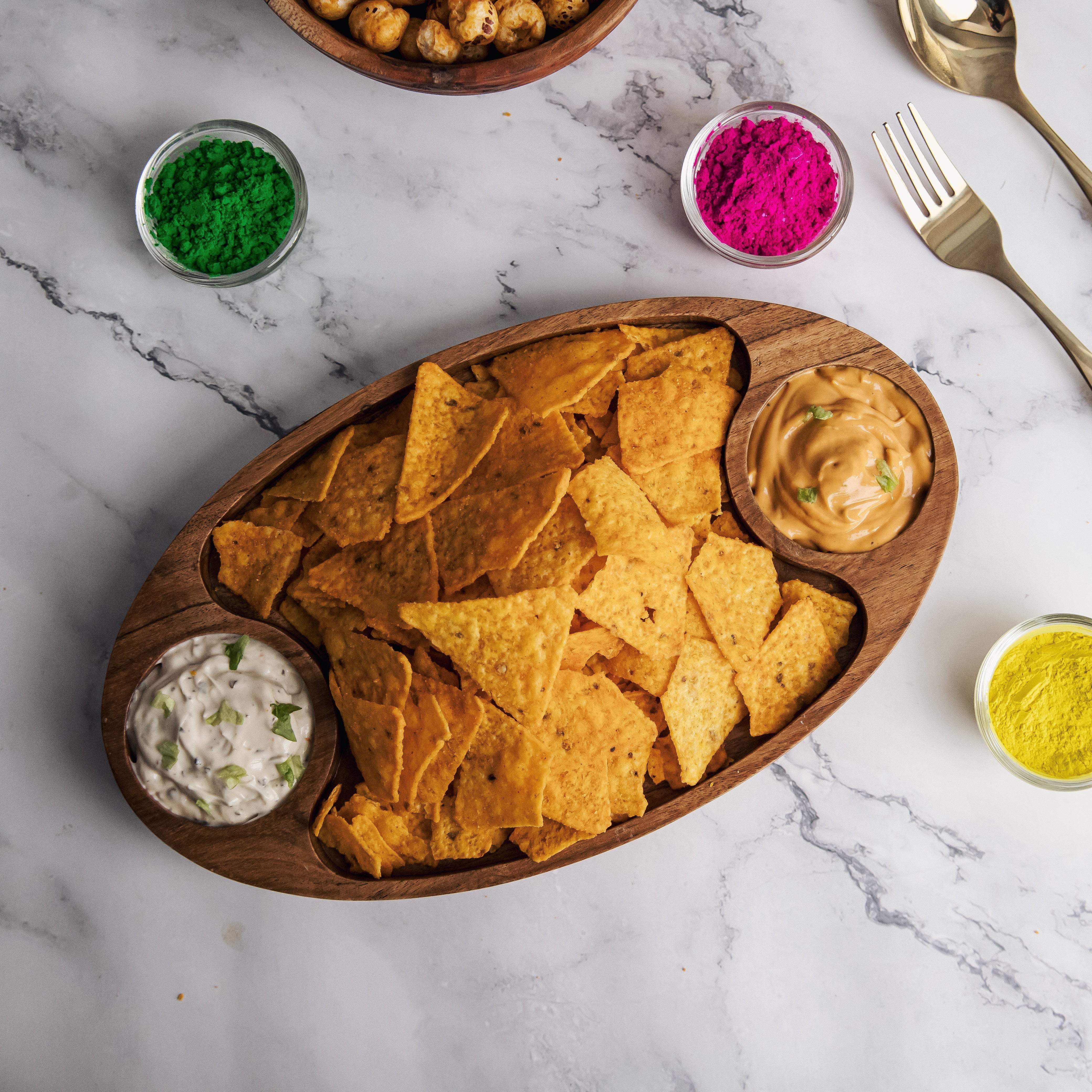 Domino Platter in Acacia Wood - Our Better Planet