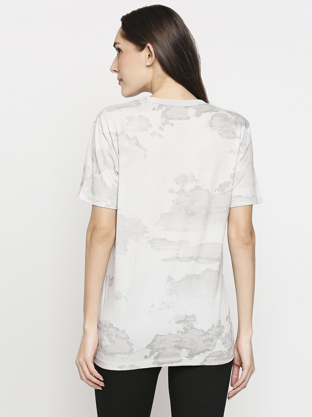 Effy T- Shirt in neutral cloud glitterprint - Our Better Planet