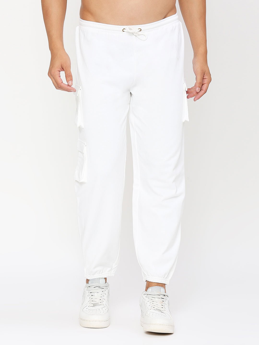 Effy x Shakya sweatpants white - Our Better Planet